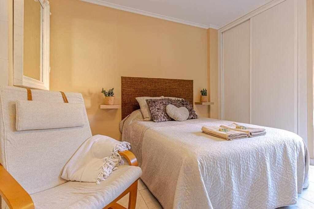 797 Holiday Rentals - Equipado Estudio Cerca Del Parque La Paloma Benalmadena Bagian luar foto