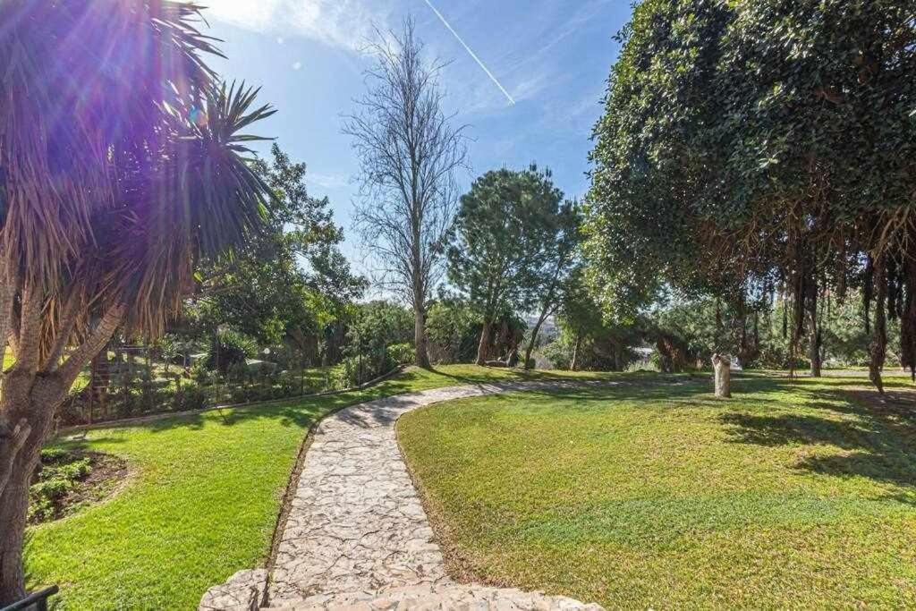 797 Holiday Rentals - Equipado Estudio Cerca Del Parque La Paloma Benalmadena Bagian luar foto